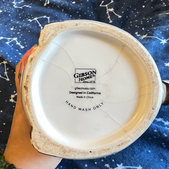 Raccoon & Fox Left Handed Ceramic Coffee Mug Set - Picture 9 of 9